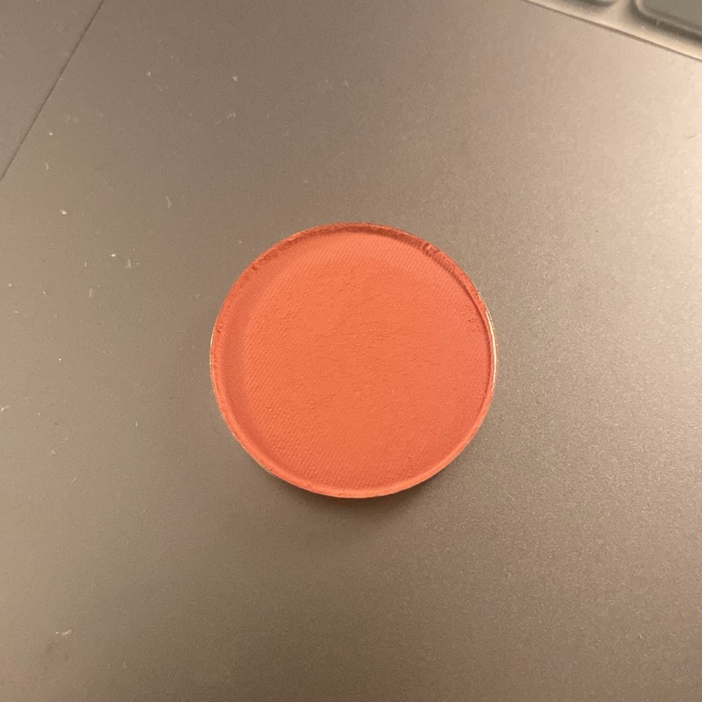 Colourpop pressed powder shadow - Picture 2 of 2